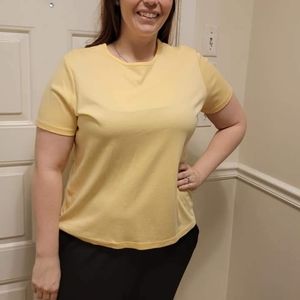 L. L. Bean XL Yellow Tee